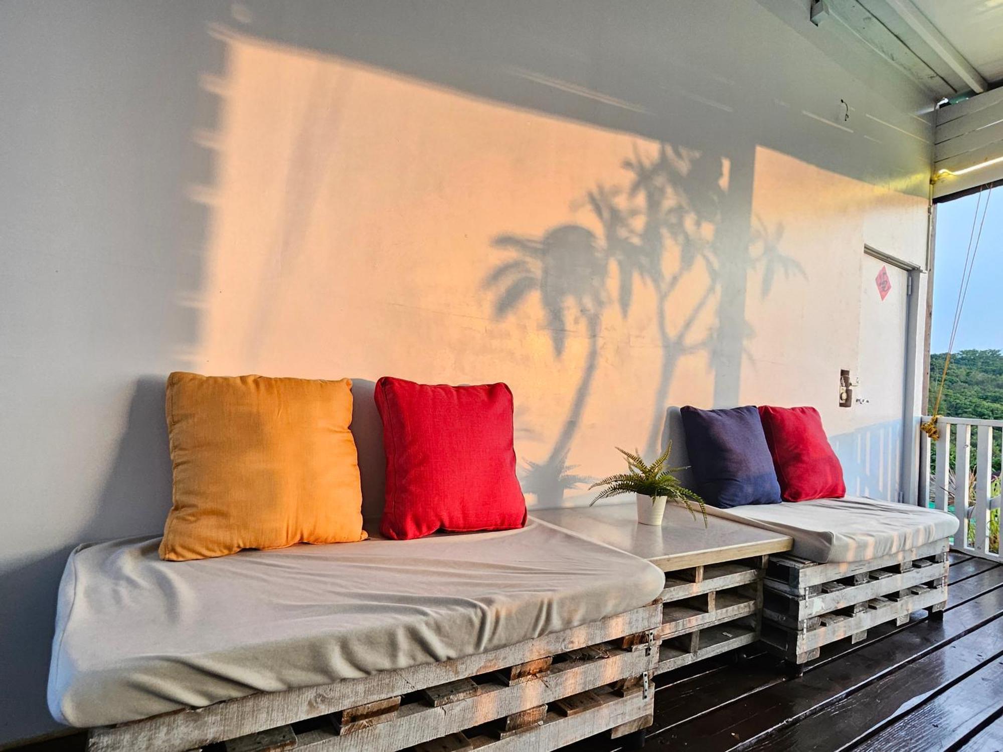 舞浪海景旅店 Hotel Đảo Tiểu Lưu Cầu Ngoại thất bức ảnh
